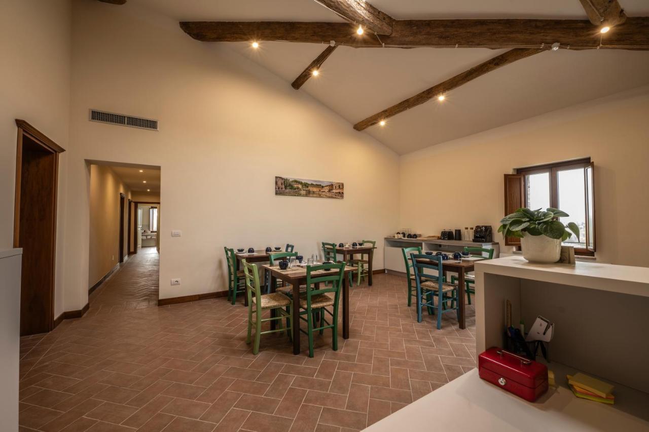Affittacamere Podere Valserena Monteroni dʼArbia Buitenkant foto